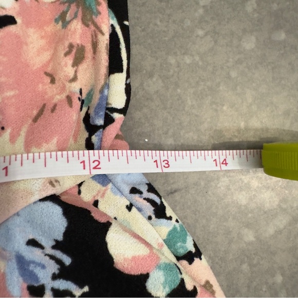 Mi Ami Francesca’s Dress - Picture 9 of 10